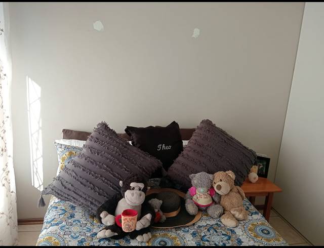 3 BEDROOM FREESTANDING FOR SALE IN BISLEY